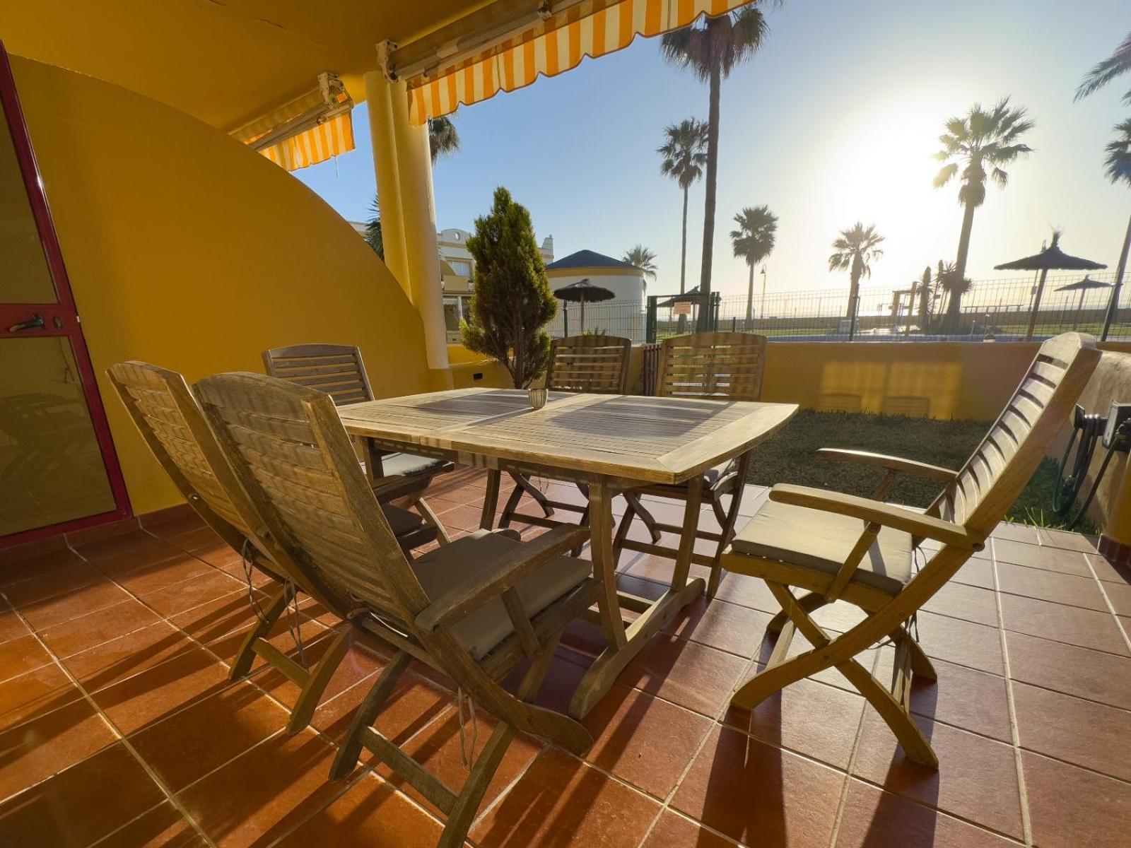 La Tortuga I, Encantador Apartamento Con Garaje En Primera Linea De Playa ตาริฟา ภายนอก รูปภาพ